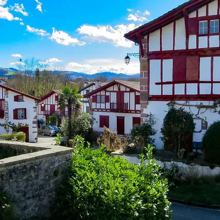 Duplex 2pers * Parking * Terrasse * Clim * Piscine Appartement
