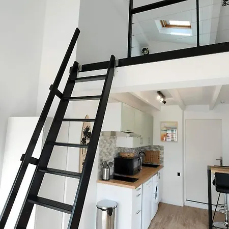 Duplex 2pers * Parking * Terrasse * Clim * Piscine Appartement