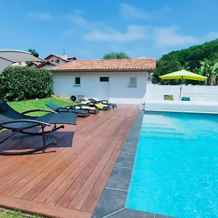 Duplex 2pers * Parking * Terrasse * Clim * Piscine Appartement Arbonne